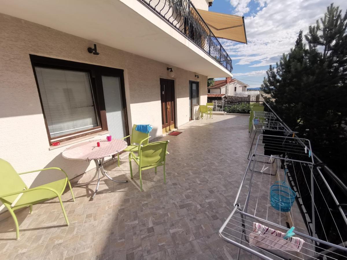 Guest House Dijana Kraljevica Ngoại thất bức ảnh